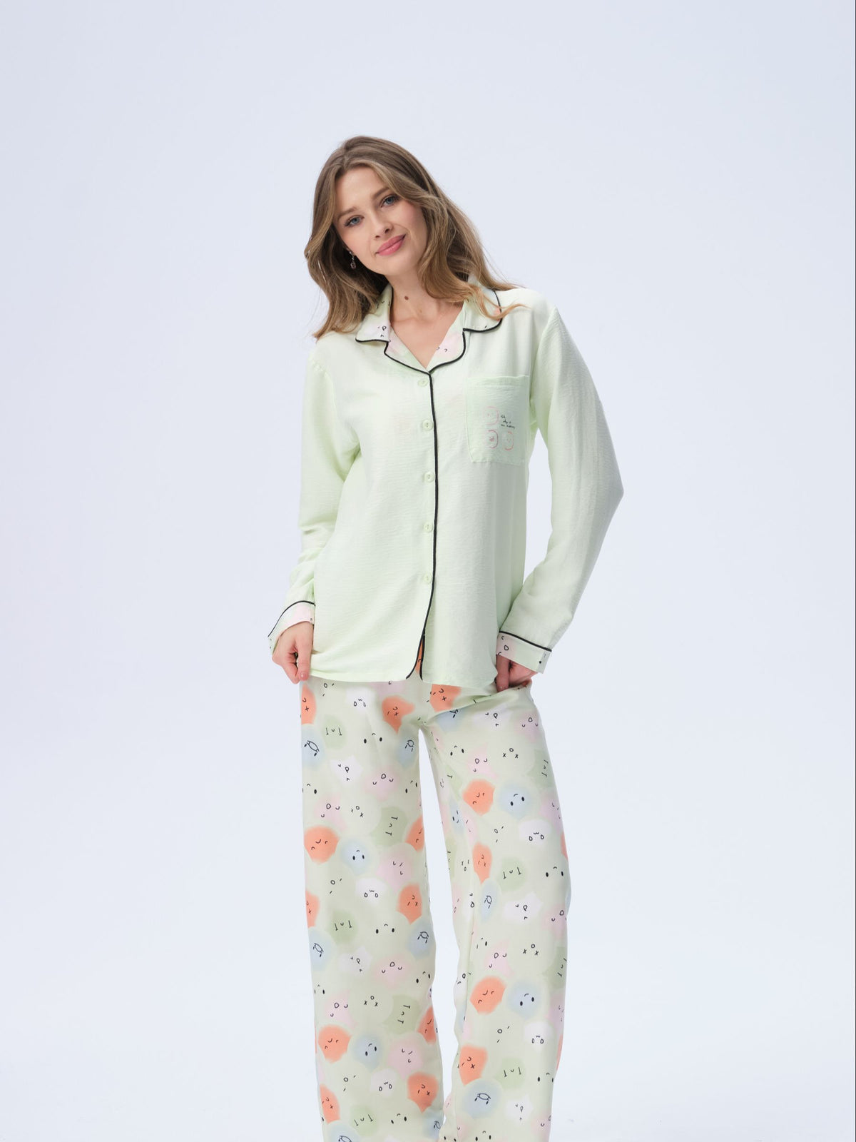 بيجامة نسائية - قطعتين (3XL-6XL)
