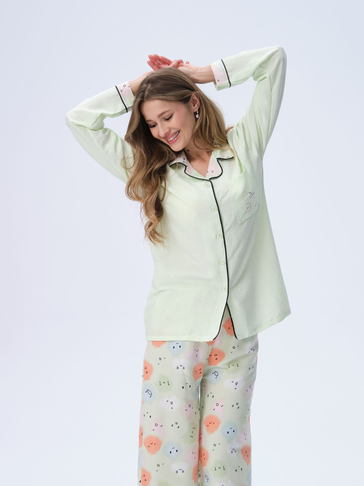 بيجامة نسائية - قطعتين (M-2XL)