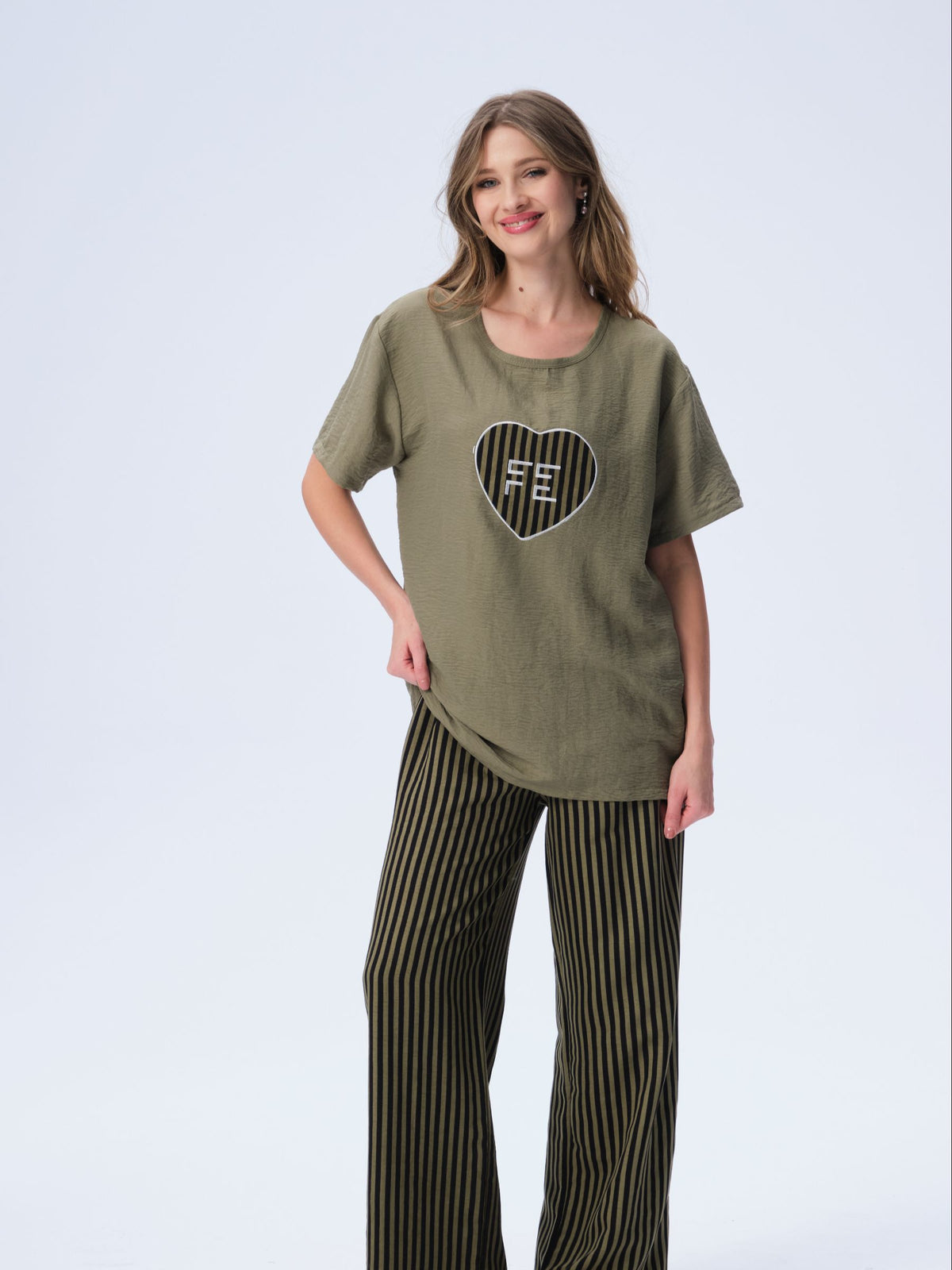 بيجامة نسائية - قطعتين (3XL-6XL)