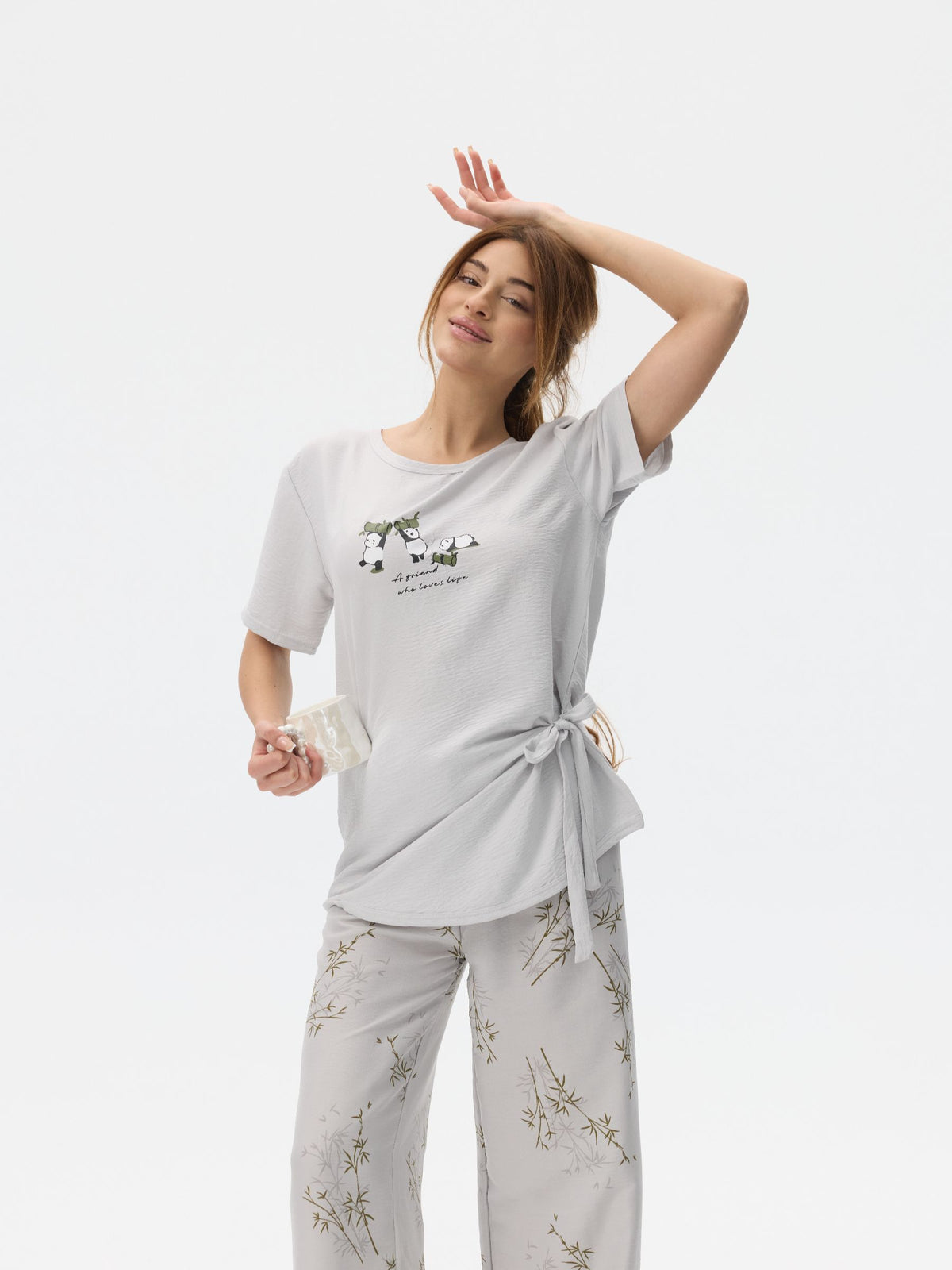 بيجامة نسائية - قطعتين (M-2XL)