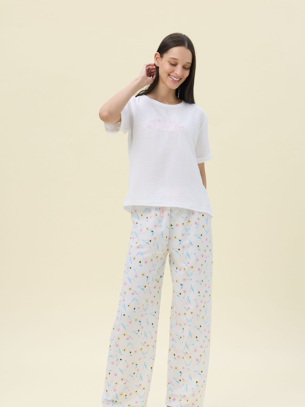 بيجامة نسائية - قطعتين (M-2XL)