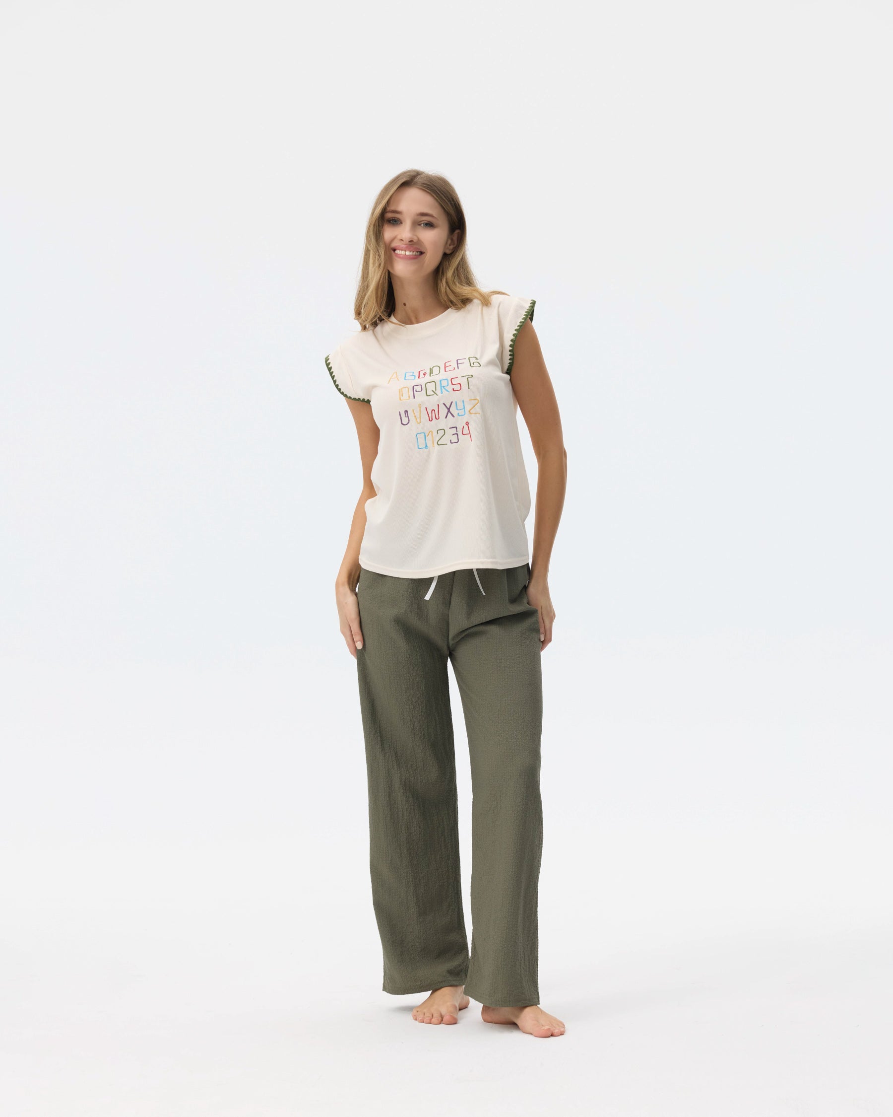 بيجامة نسائية - قطعتين (M-2XL)