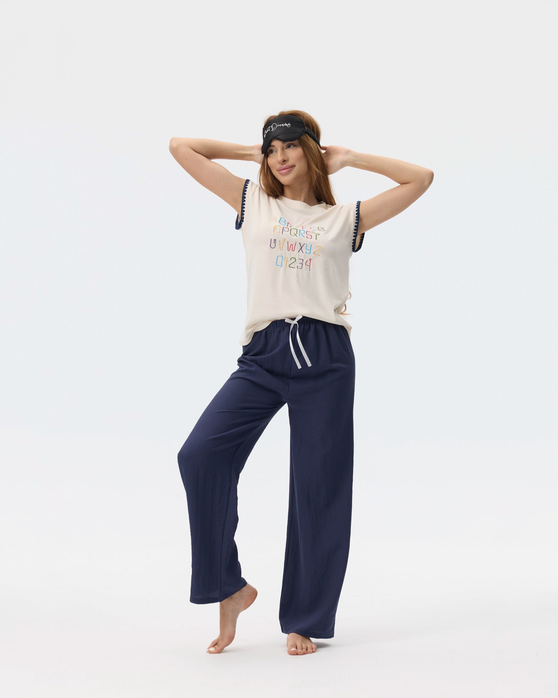 بيجامة نسائية - قطعتين (M-2XL)