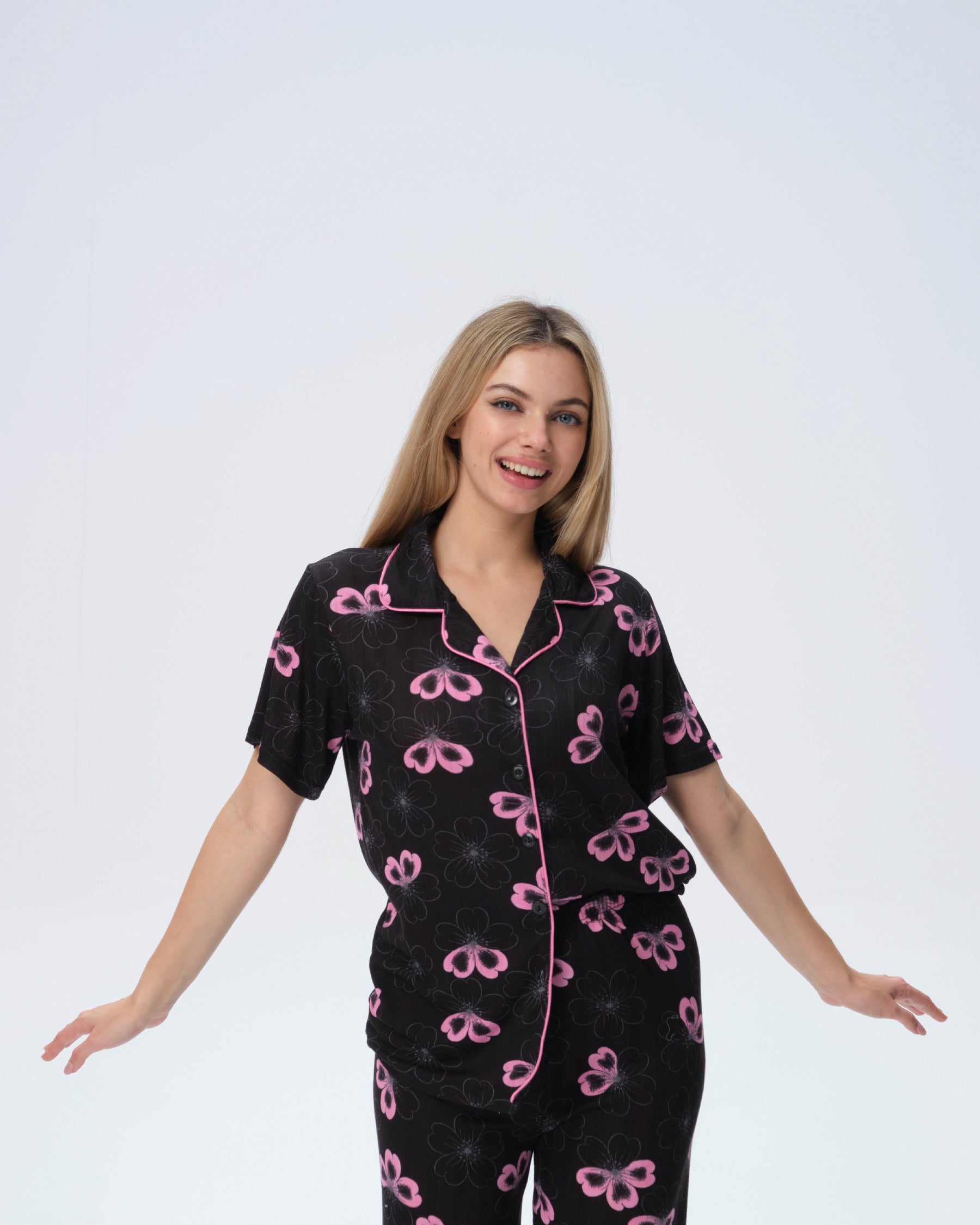 بيجامة نسائية - قطعتين (M-2XL)