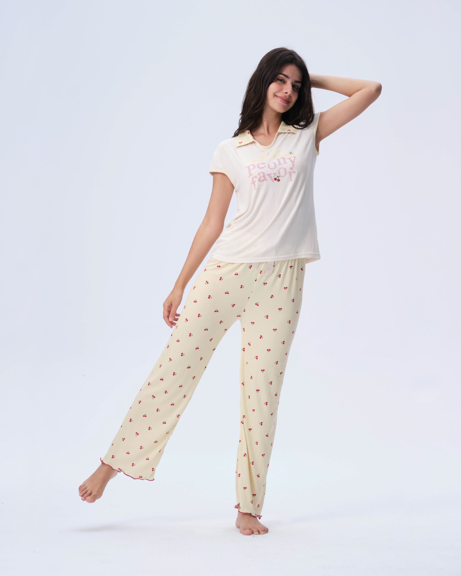 بيجامة نسائية - قطعتين (M-2XL)