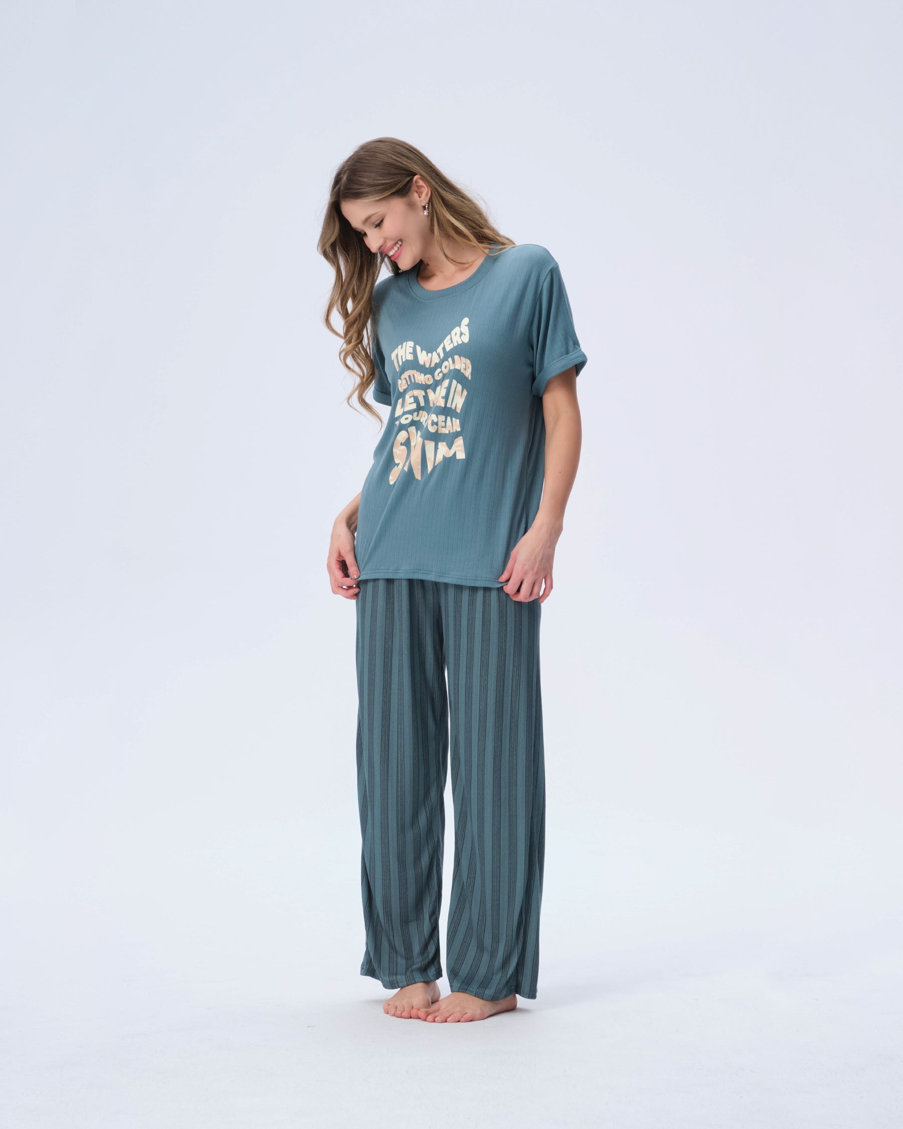 بيجامة نسائية - قطعتين (M-2XL)