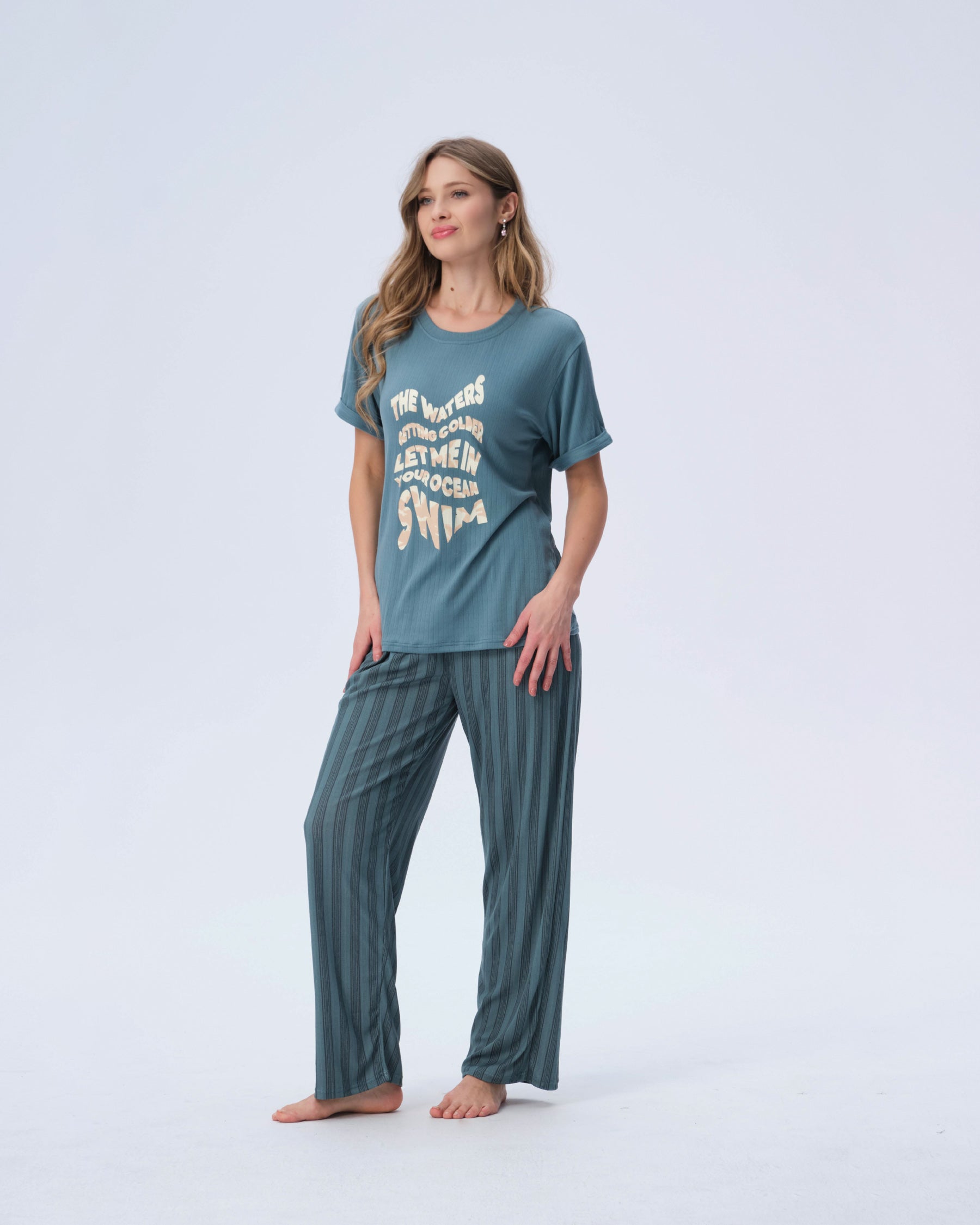 بيجامة نسائية - قطعتين (M-2XL)