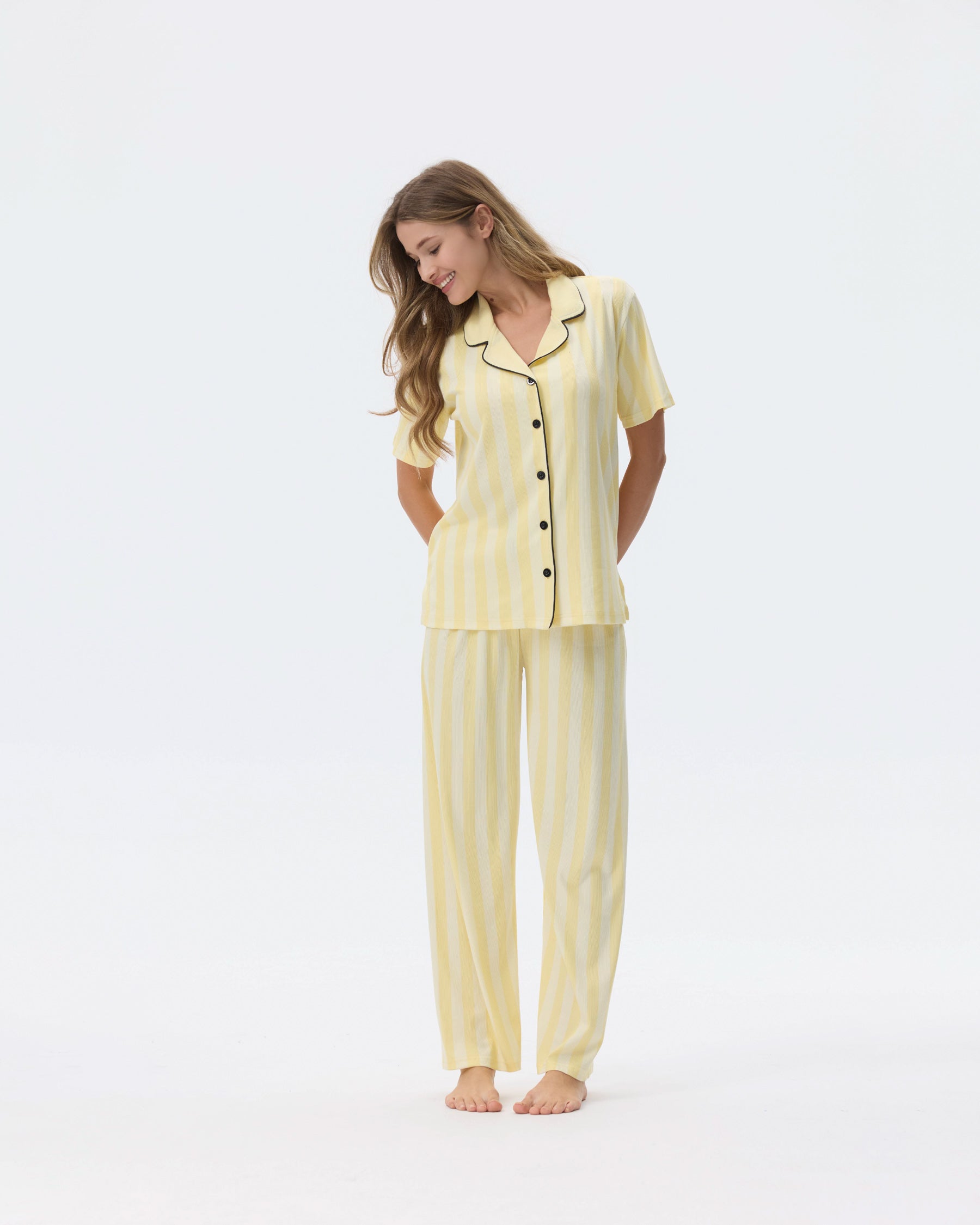 بيجامة نسائية - قطعتين (M-2XL)