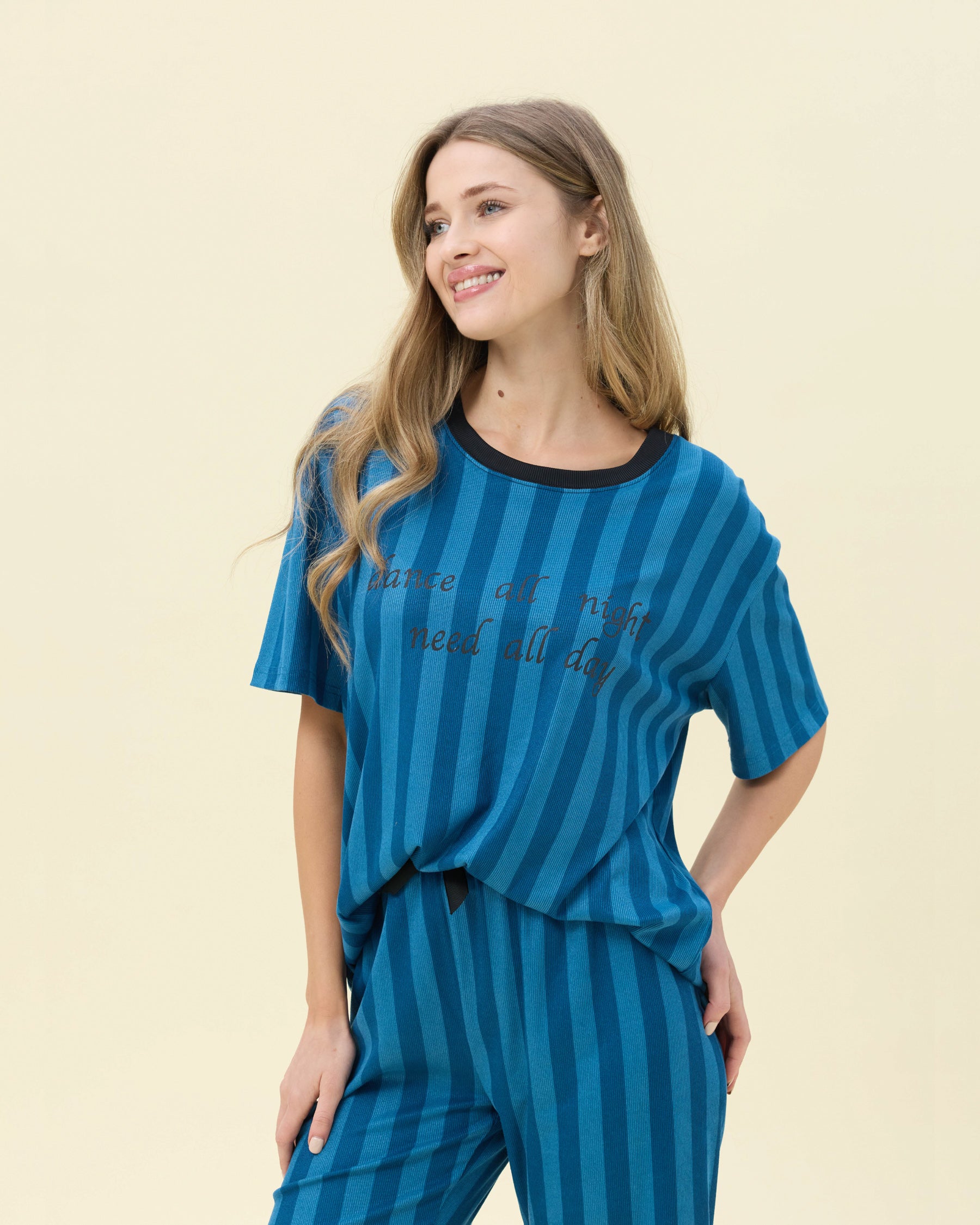 بيجامة نسائية - قطعتين (3XL-6XL)