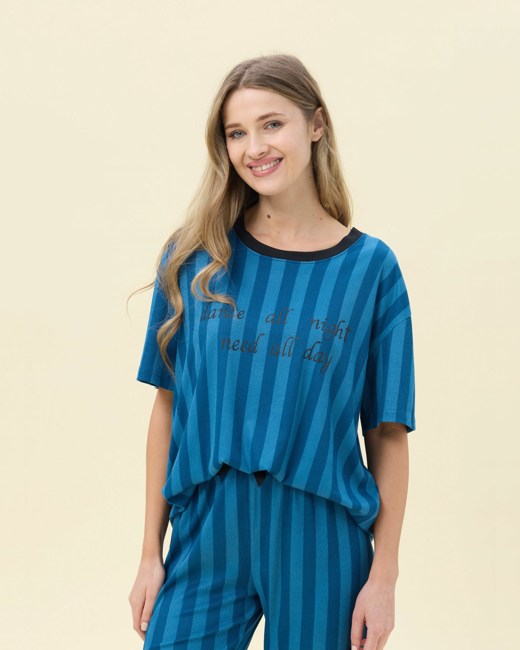 بيجامة نسائية - قطعتين (3XL-6XL)