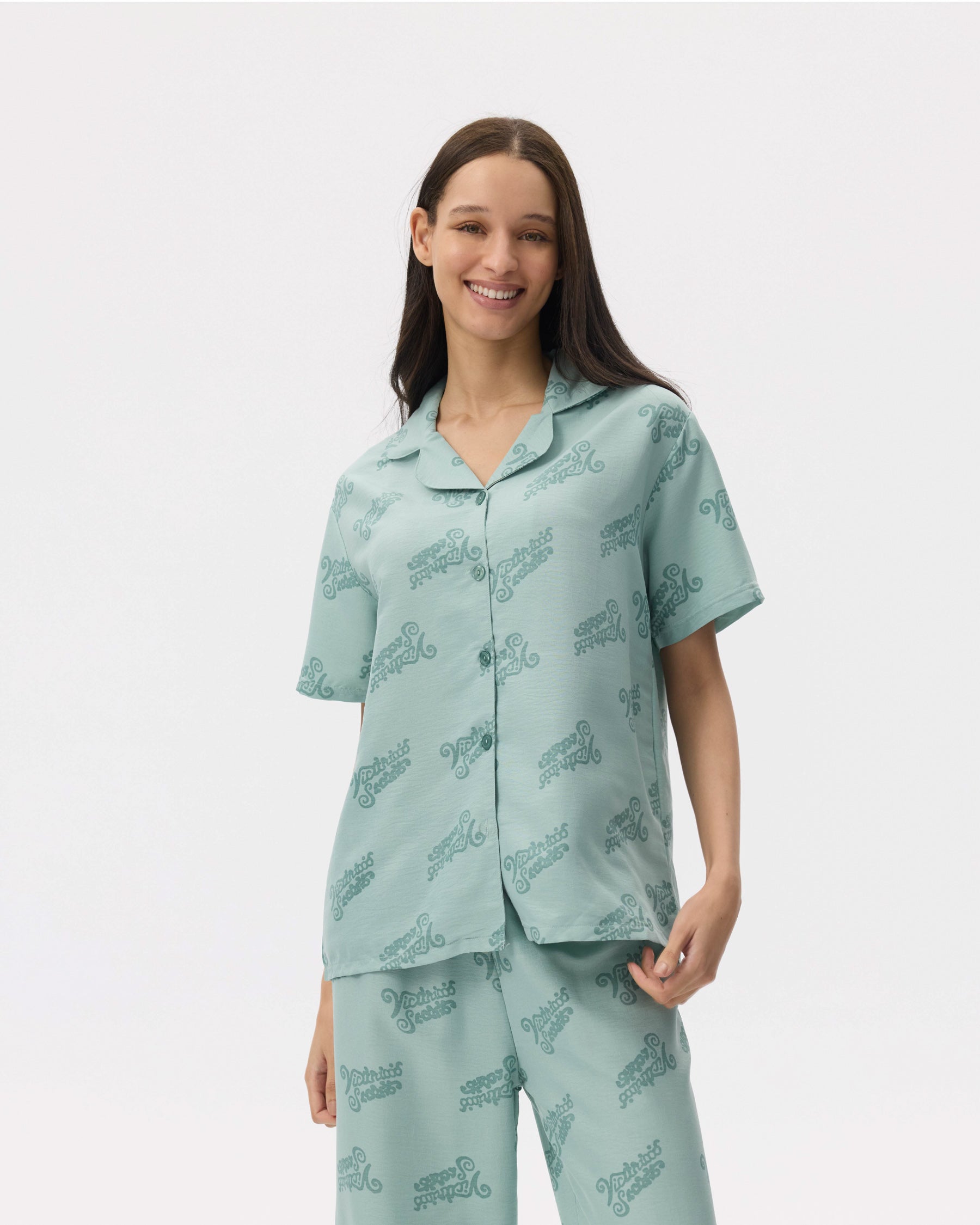 بيجامة نسائية - قطعتين (3XL-6XL)