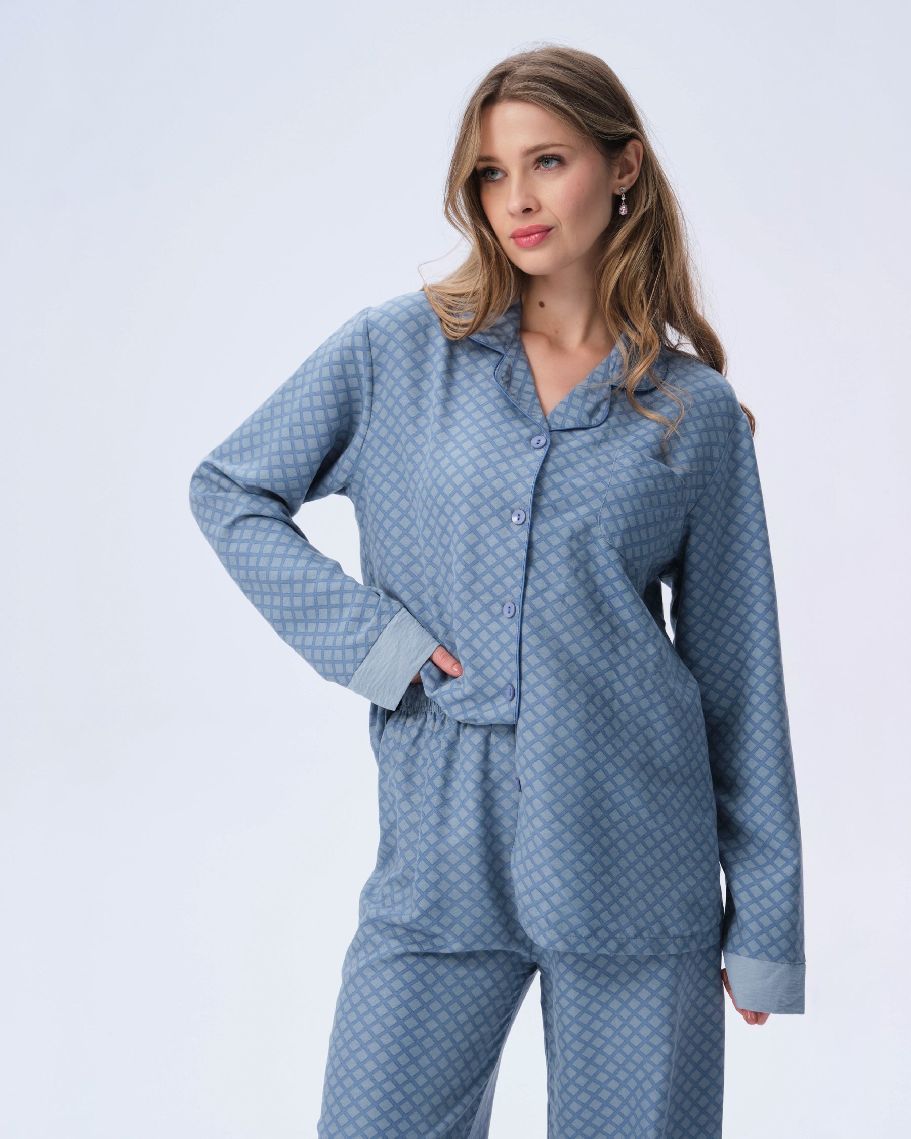 بيجامة نسائية - قطعتين (M-2XL)
