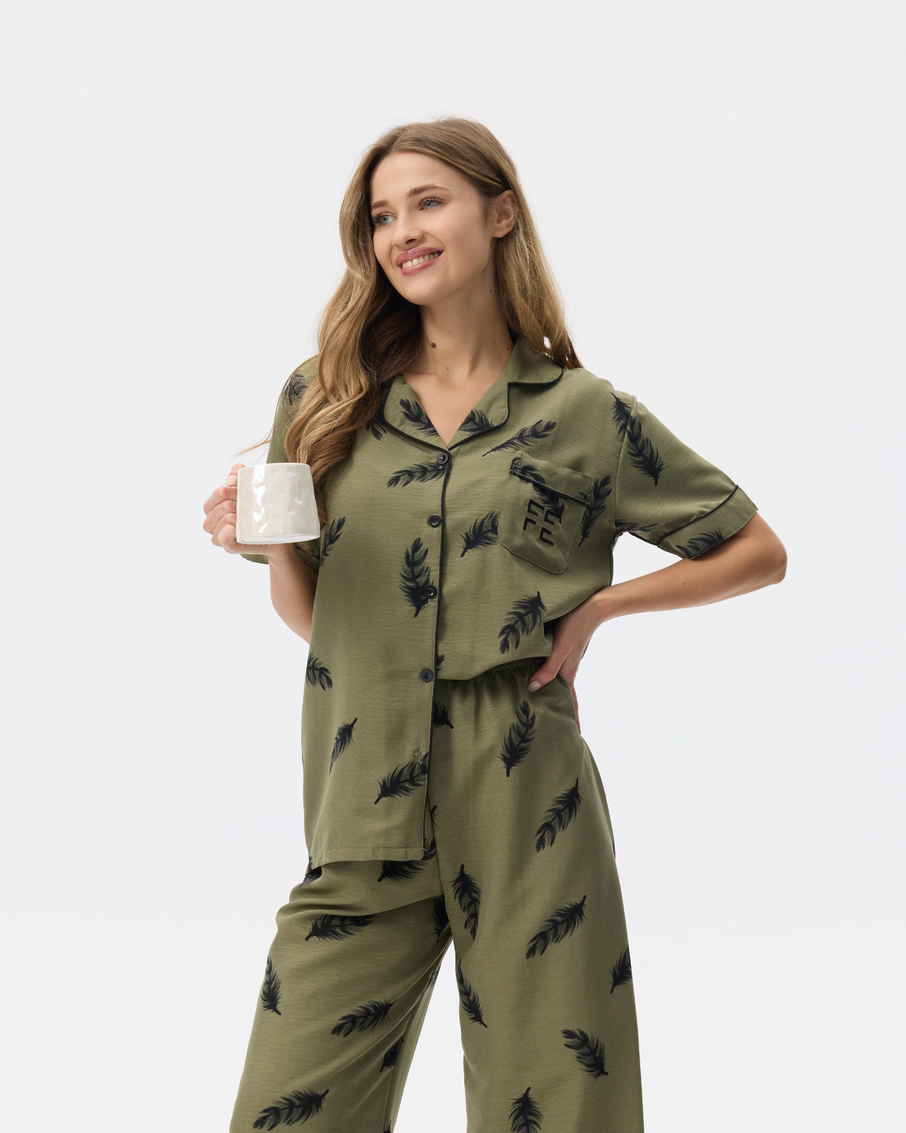 بيجامة نسائية - قطعتين (3XL-6XL)