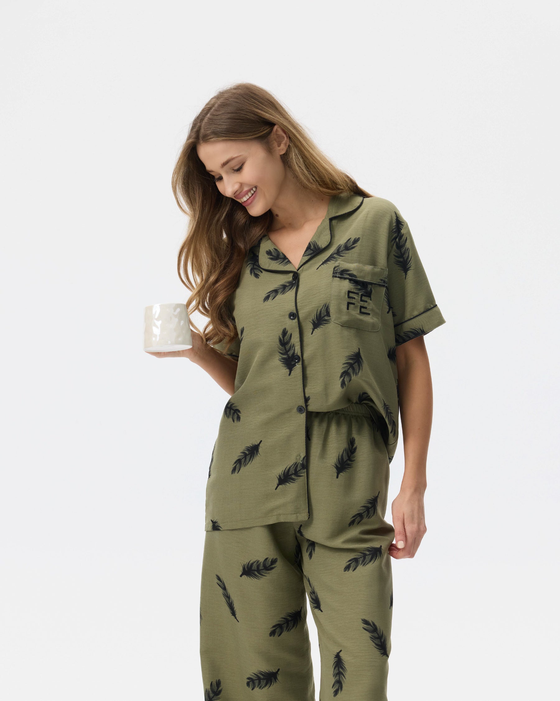 بيجامة نسائية - قطعتين (3XL-6XL)