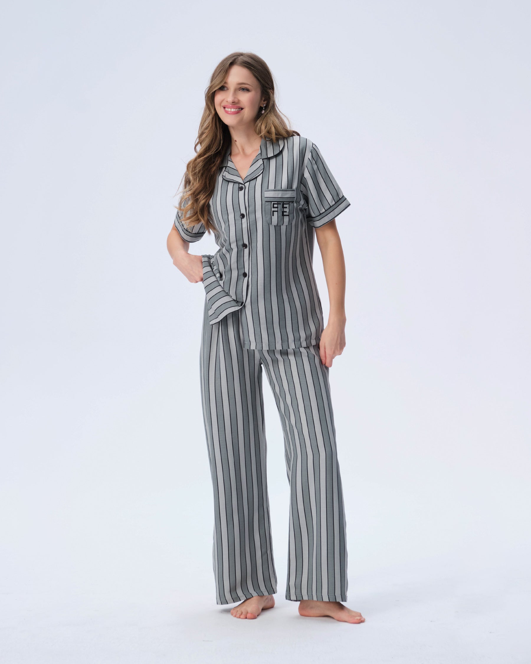 بيجامة نسائية - قطعتين (3XL-6XL)