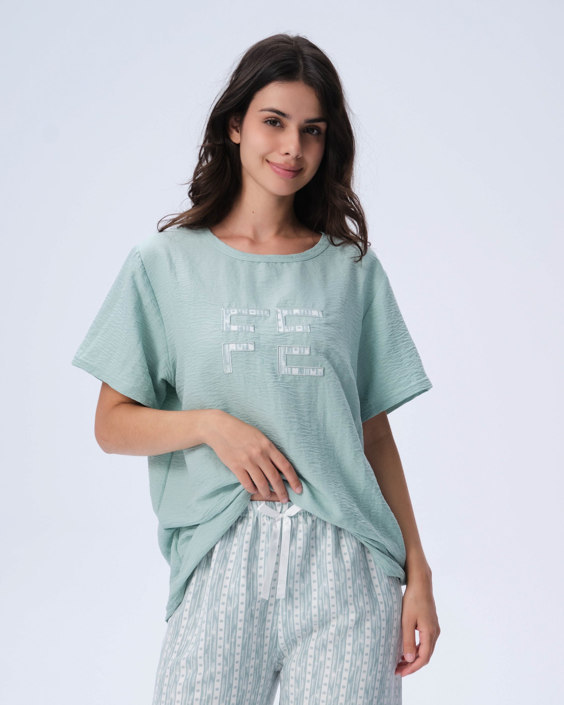 بيجامة نسائية - قطعتين (M-2XL)