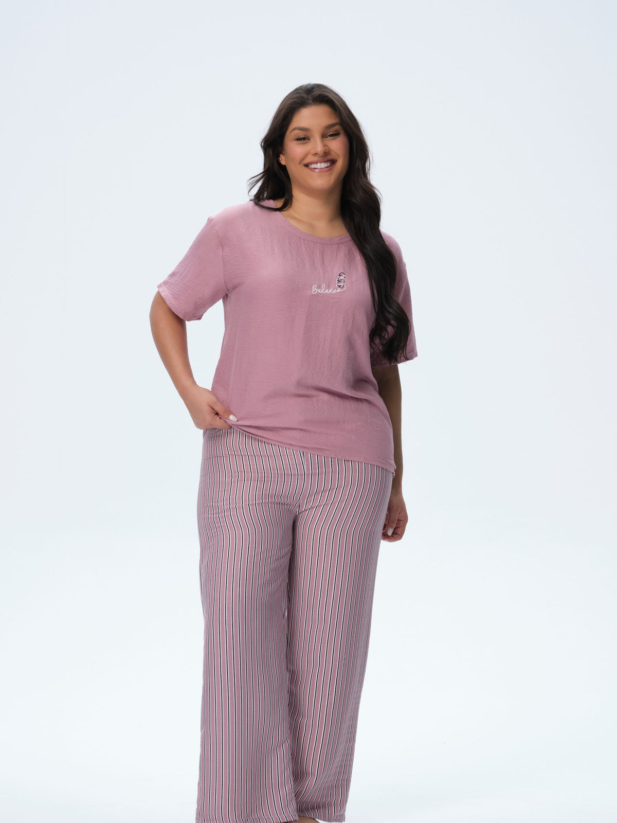 بيجامة نسائية - قطعتين (3XL-6XL)