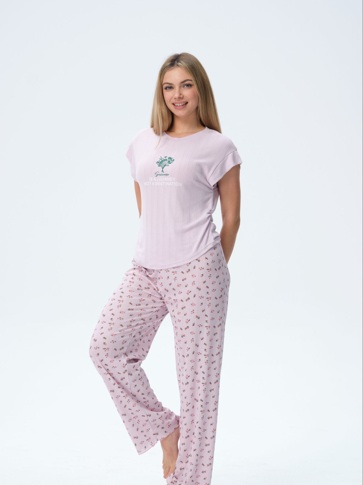 بيجامة نسائية - قطعتين (3XL-6XL)