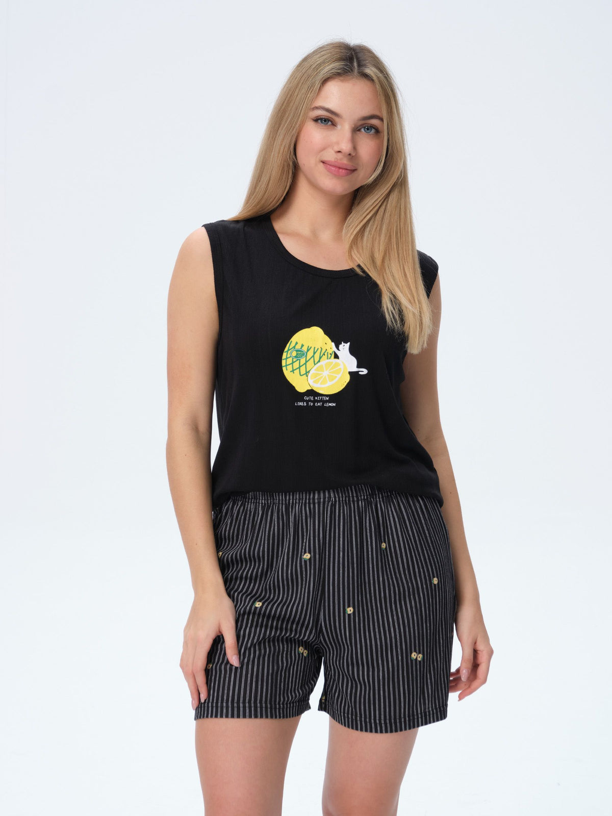 بيجامة نسائية - قطعتين (M-2XL)