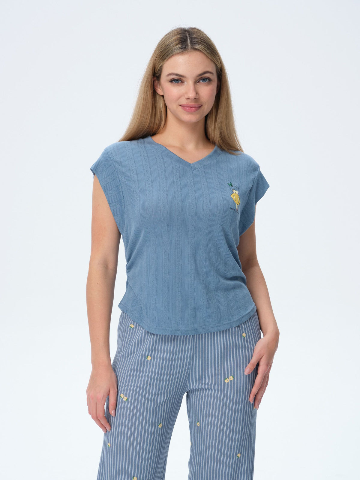 بيجامة نسائية - قطعتين (M-2XL)