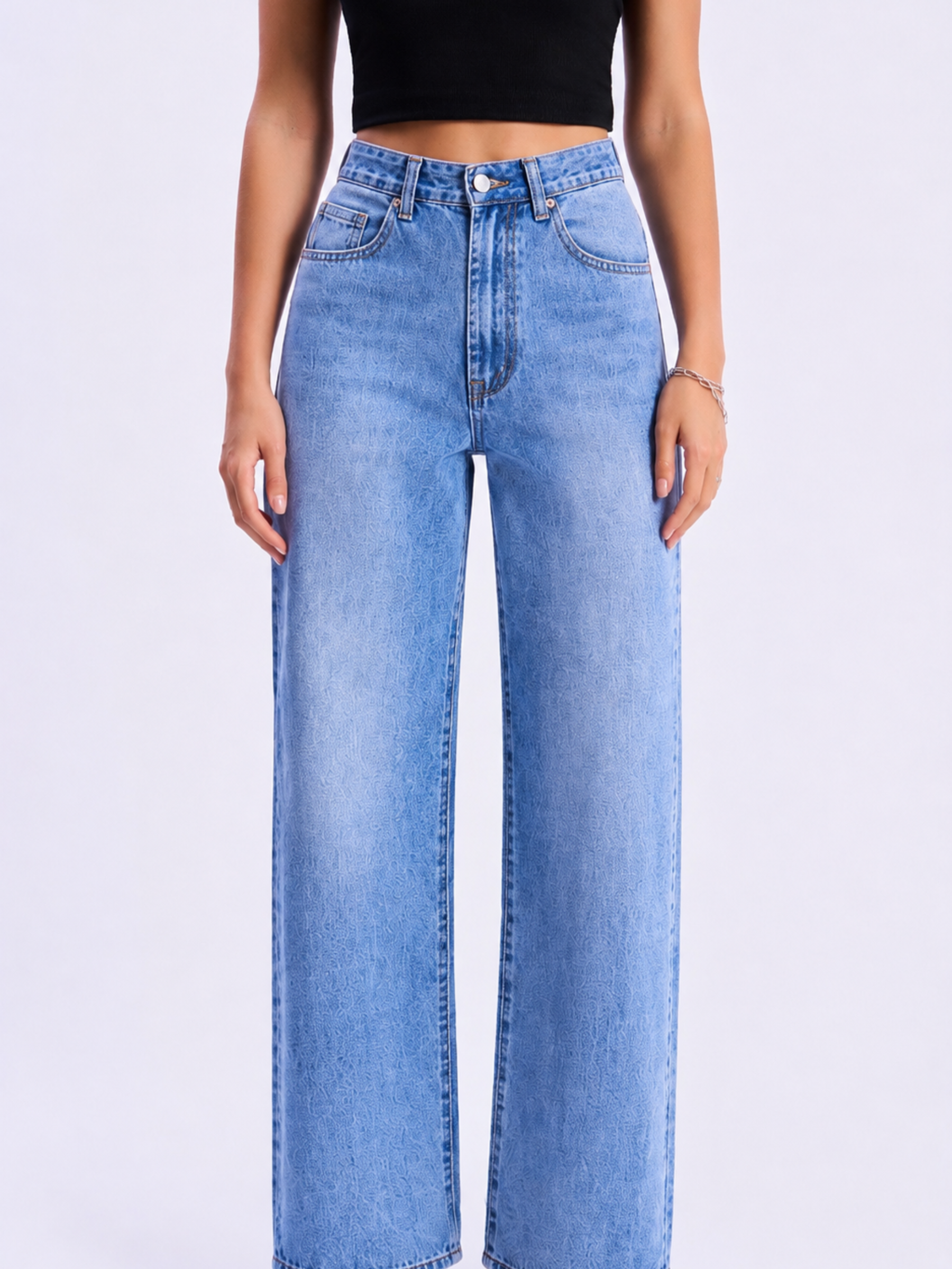 Step-Frayed Hem Wide-Leg jeans
