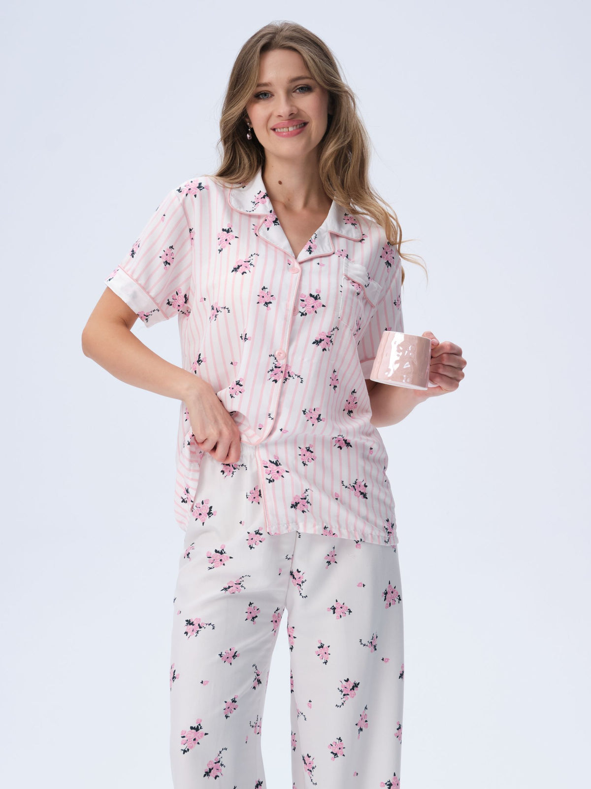 بيجامة نسائية - قطعتين (M-2XL)