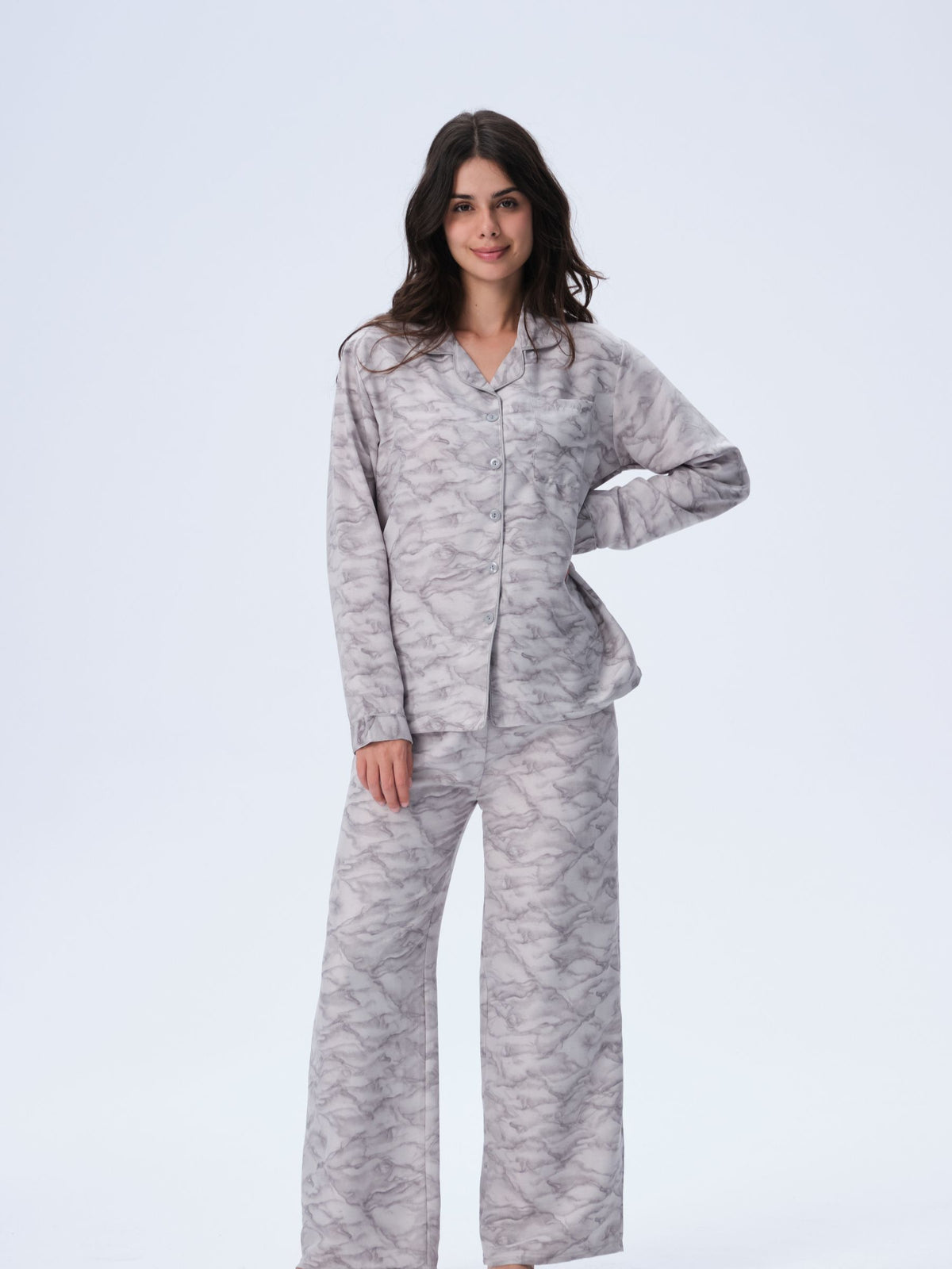 بيجامة نسائية - قطعتين (M-2XL)