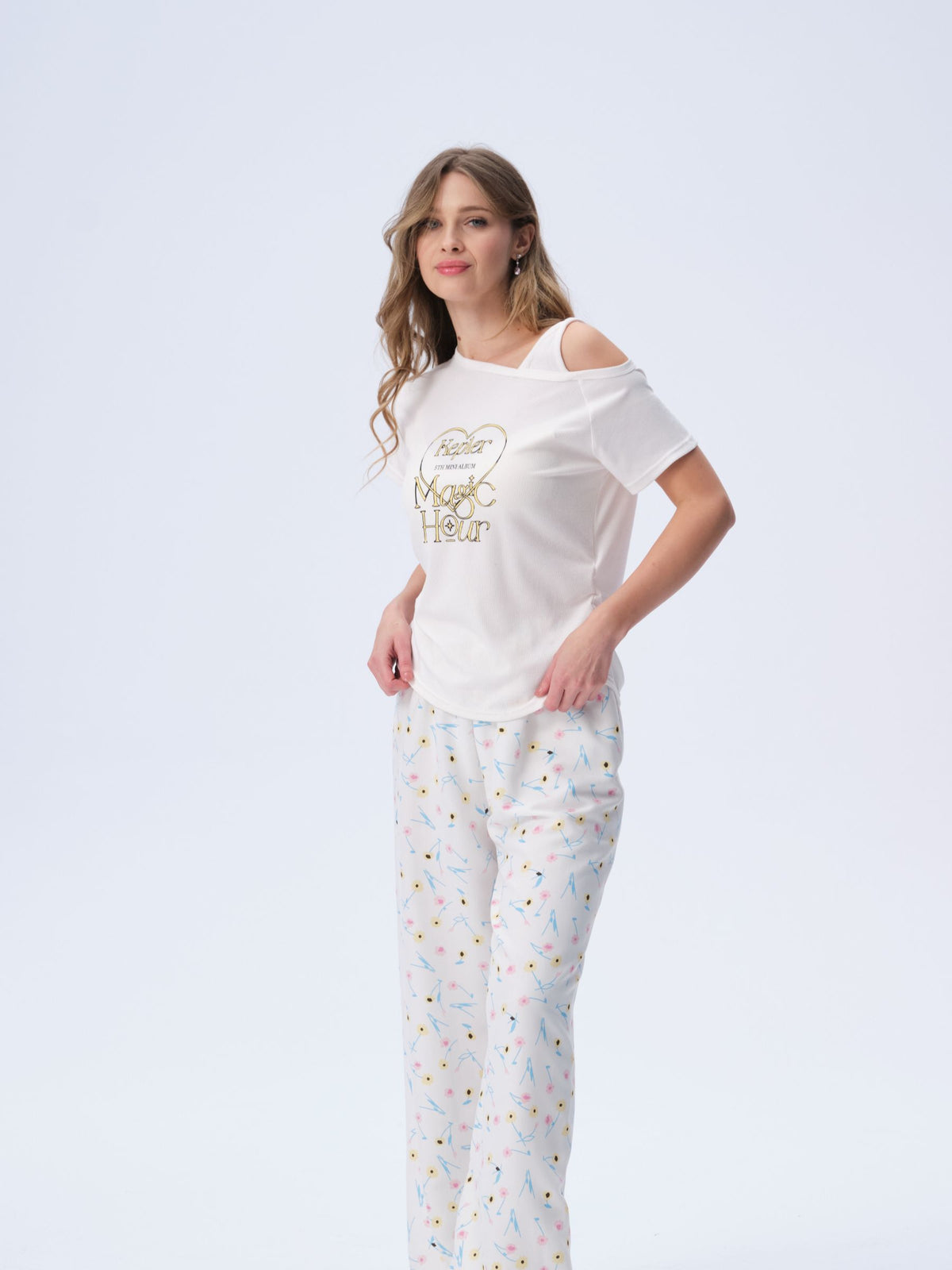 بيجامة نسائية - قطعتين (3XL-6XL)
