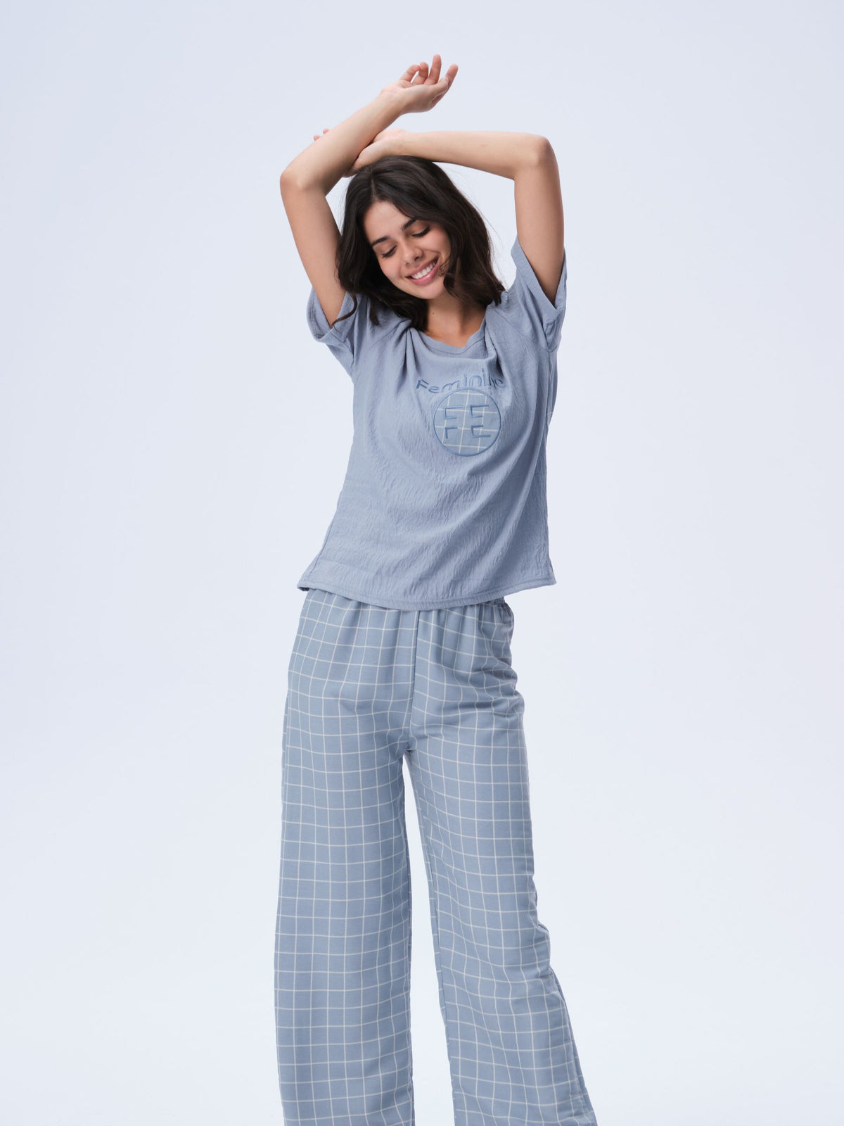 بيجامة نسائية - قطعتين (M-2XL)