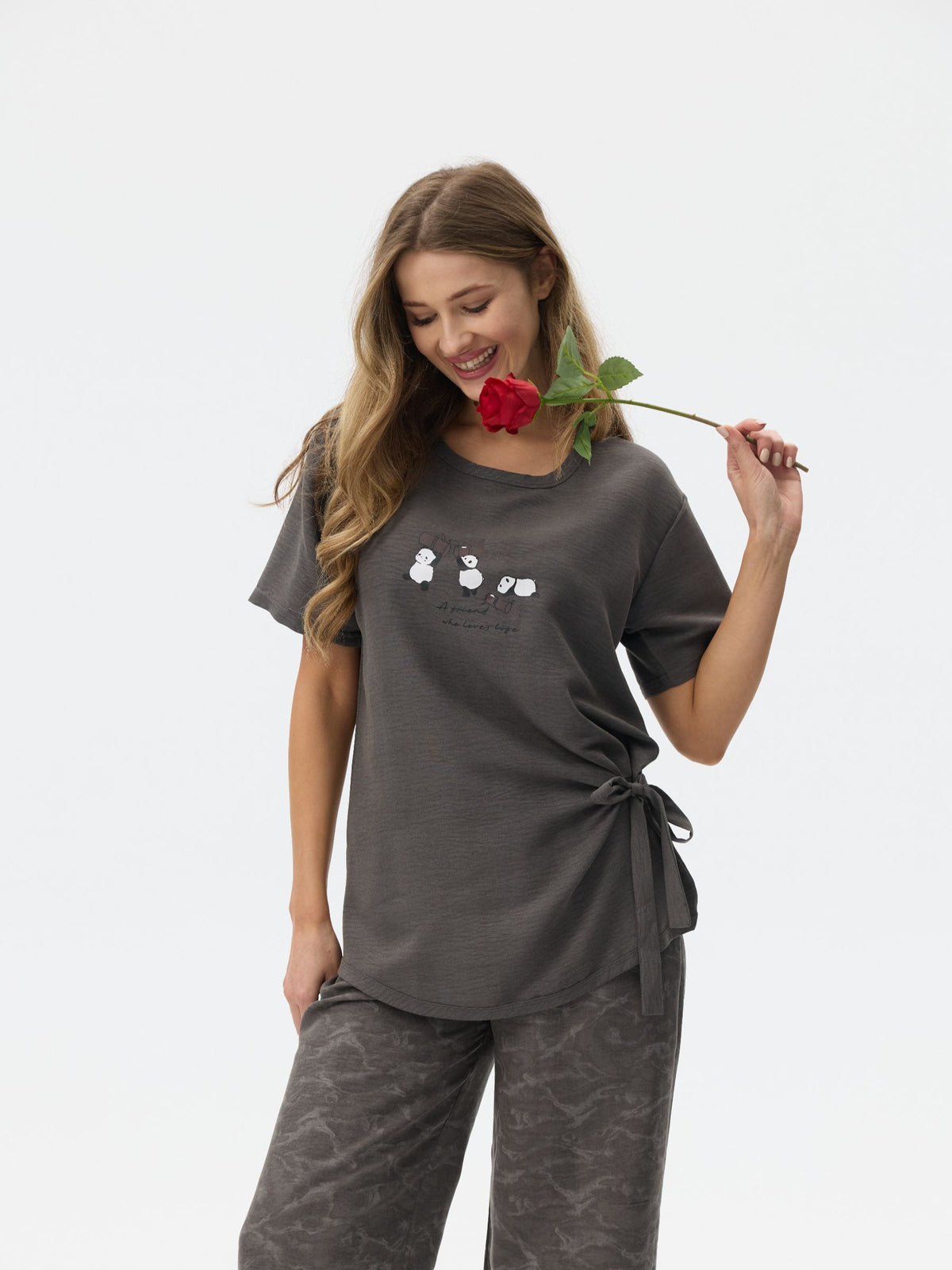 بيجامة نسائية - قطعتين (M-2XL)