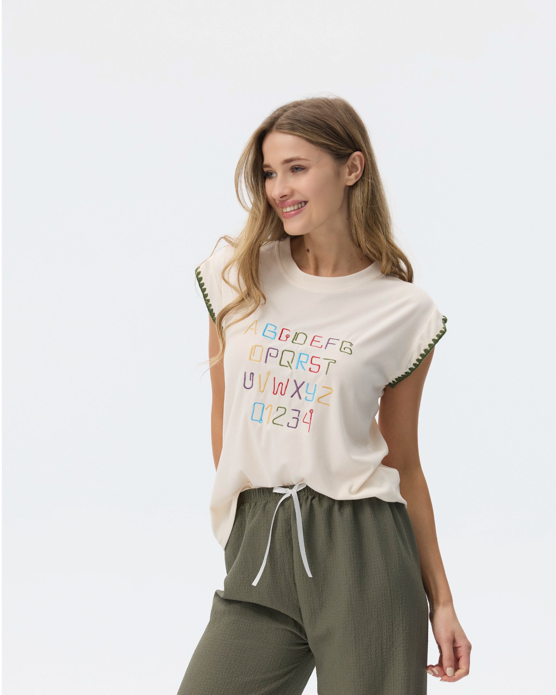 بيجامة نسائية - قطعتين (M-2XL)