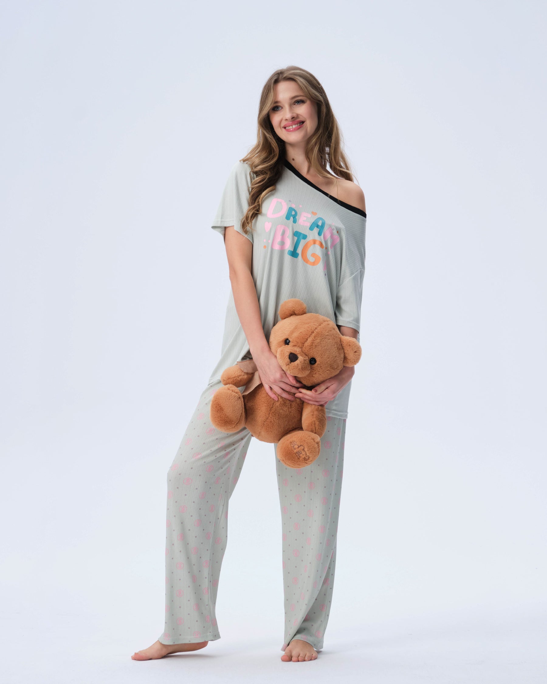 بيجامة نسائية - قطعتين (3XL-6XL)