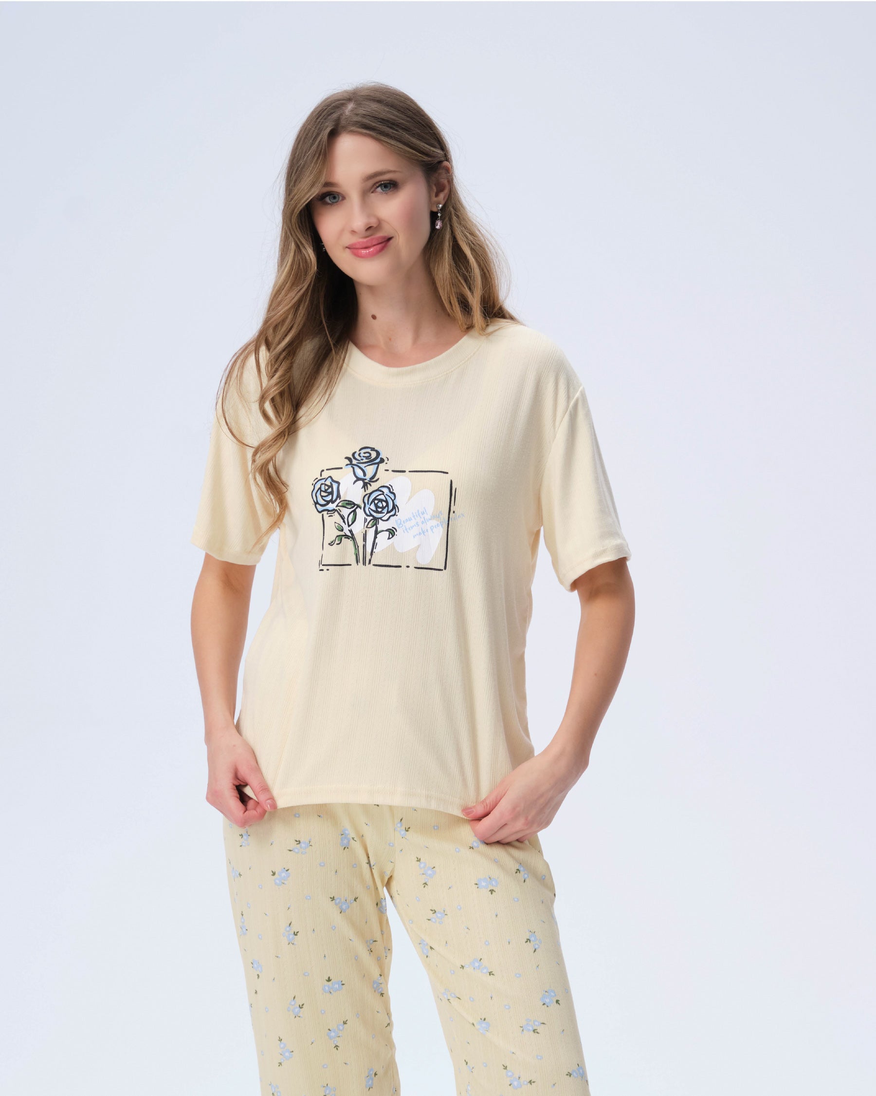 بيجامة نسائية - قطعتين (M-2XL)