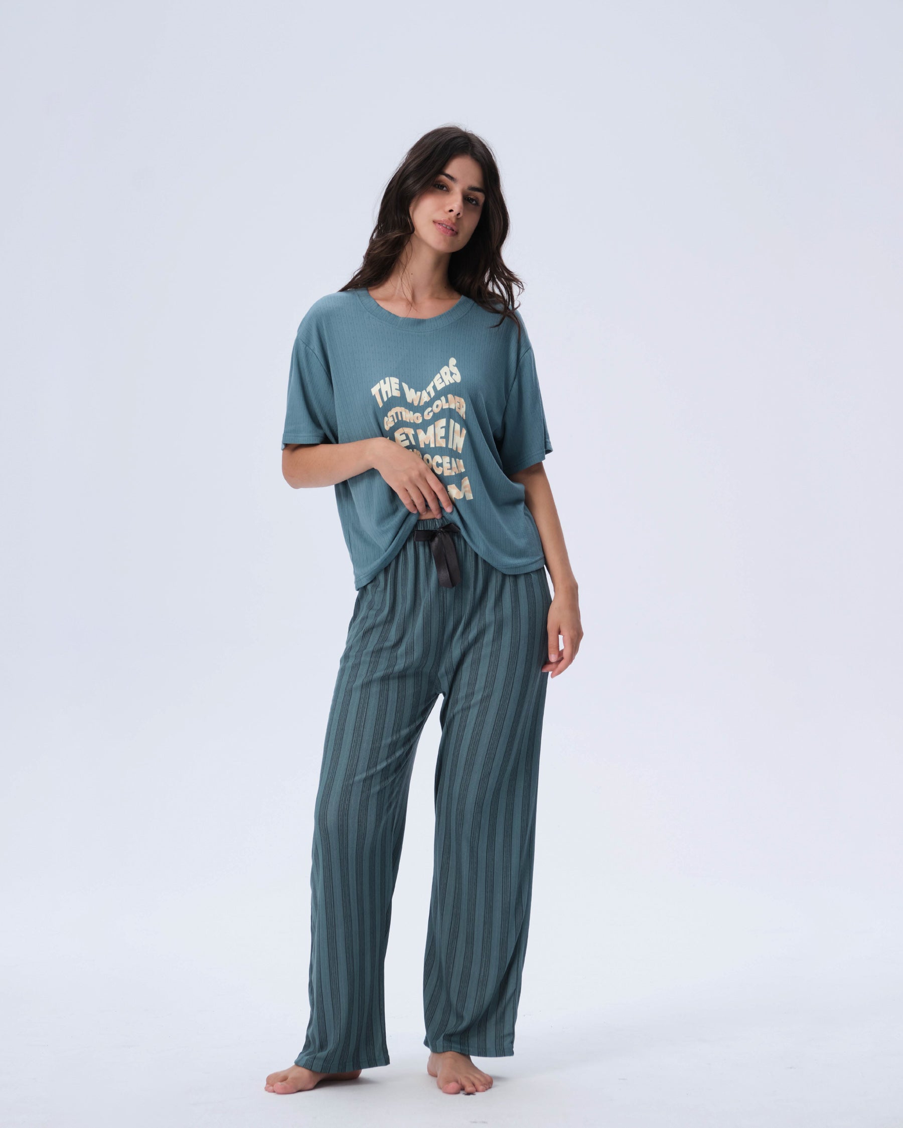 بيجامة نسائية - قطعتين (3XL-6XL)