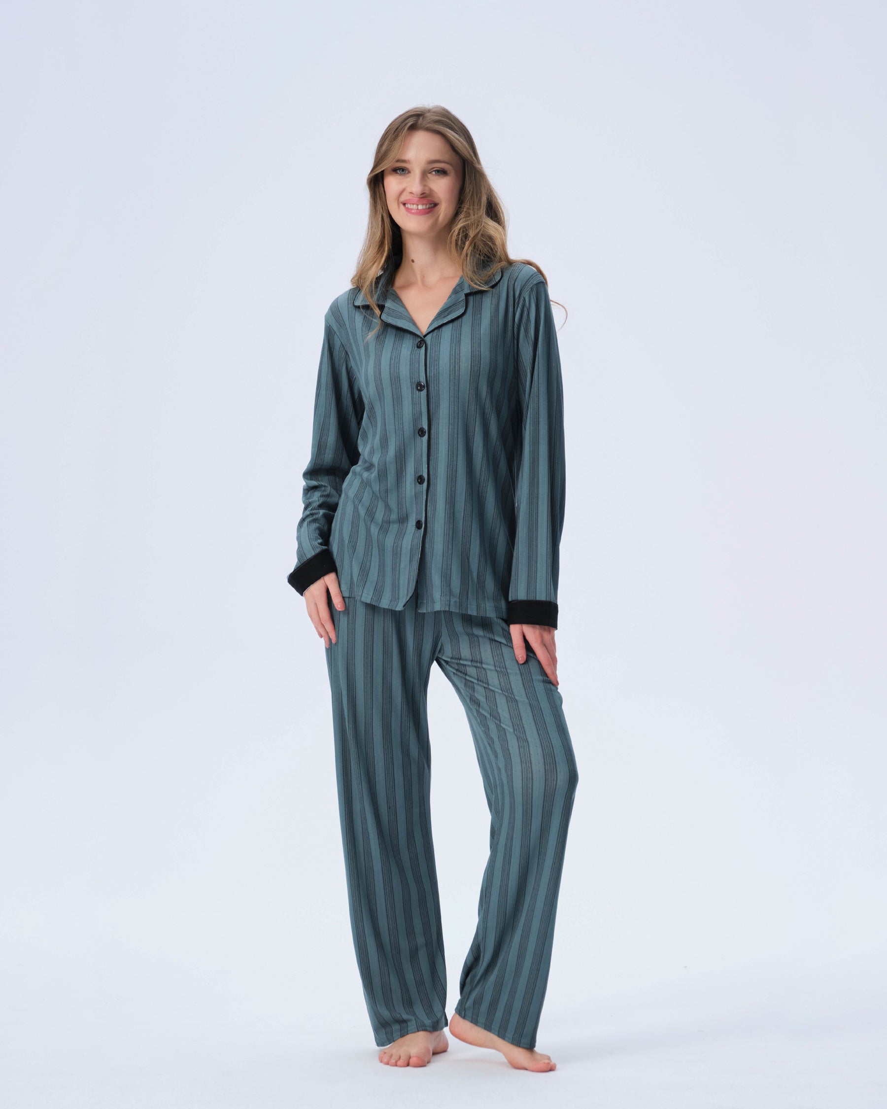 بيجامة نسائية - قطعتين (M-2XL)
