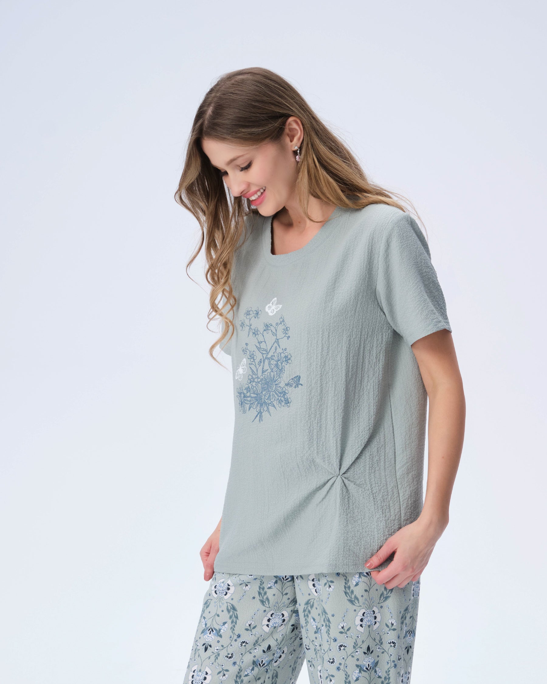 بيجامة نسائية - قطعتين (3XL-6XL)