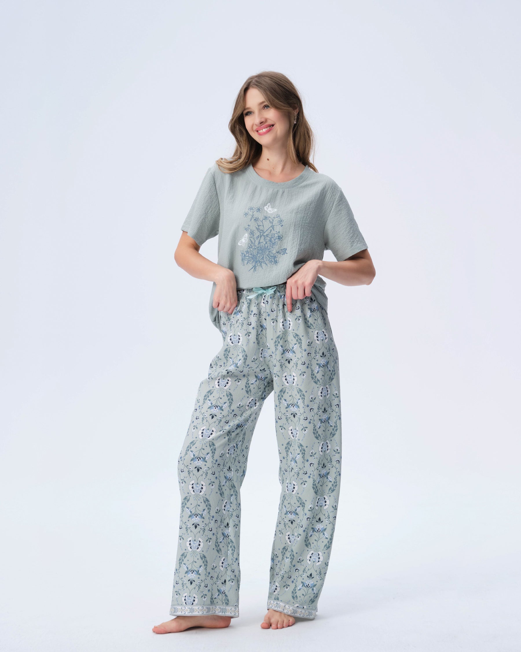 بيجامة نسائية - قطعتين (3XL-6XL)