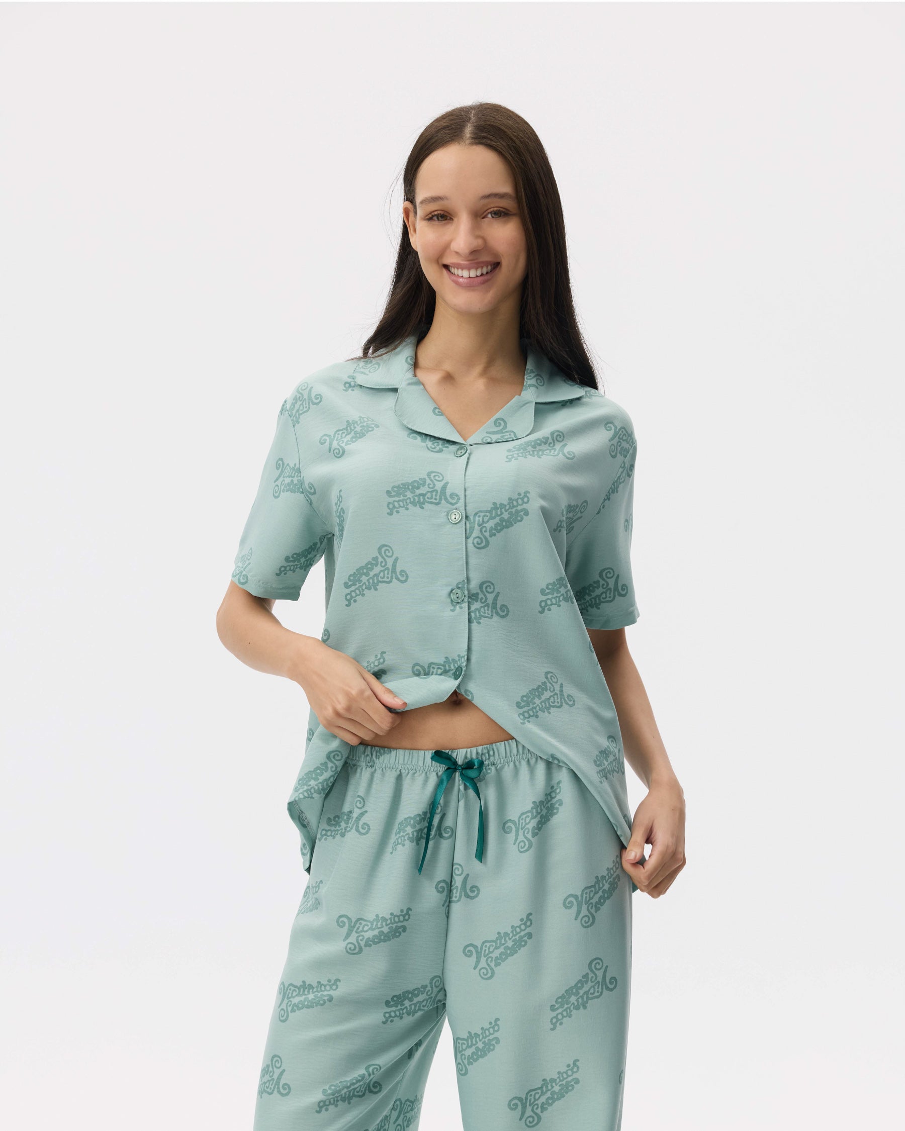 بيجامة نسائية - قطعتين (3XL-6XL)