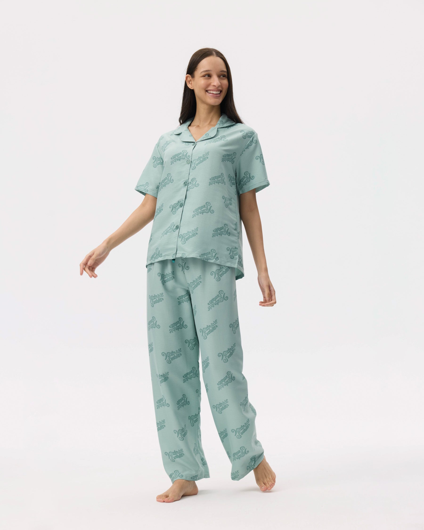 بيجامة نسائية - قطعتين (3XL-6XL)