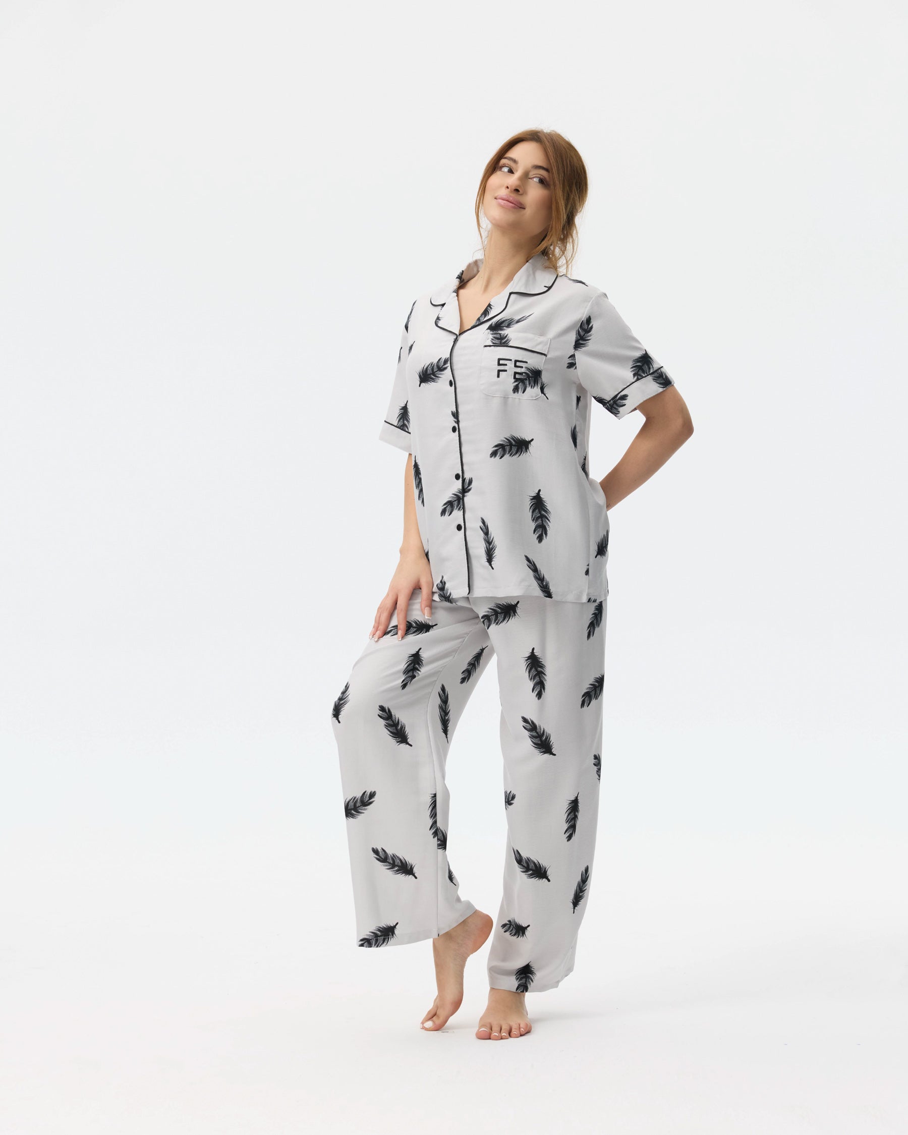 بيجامة نسائية - قطعتين (3XL-6XL)