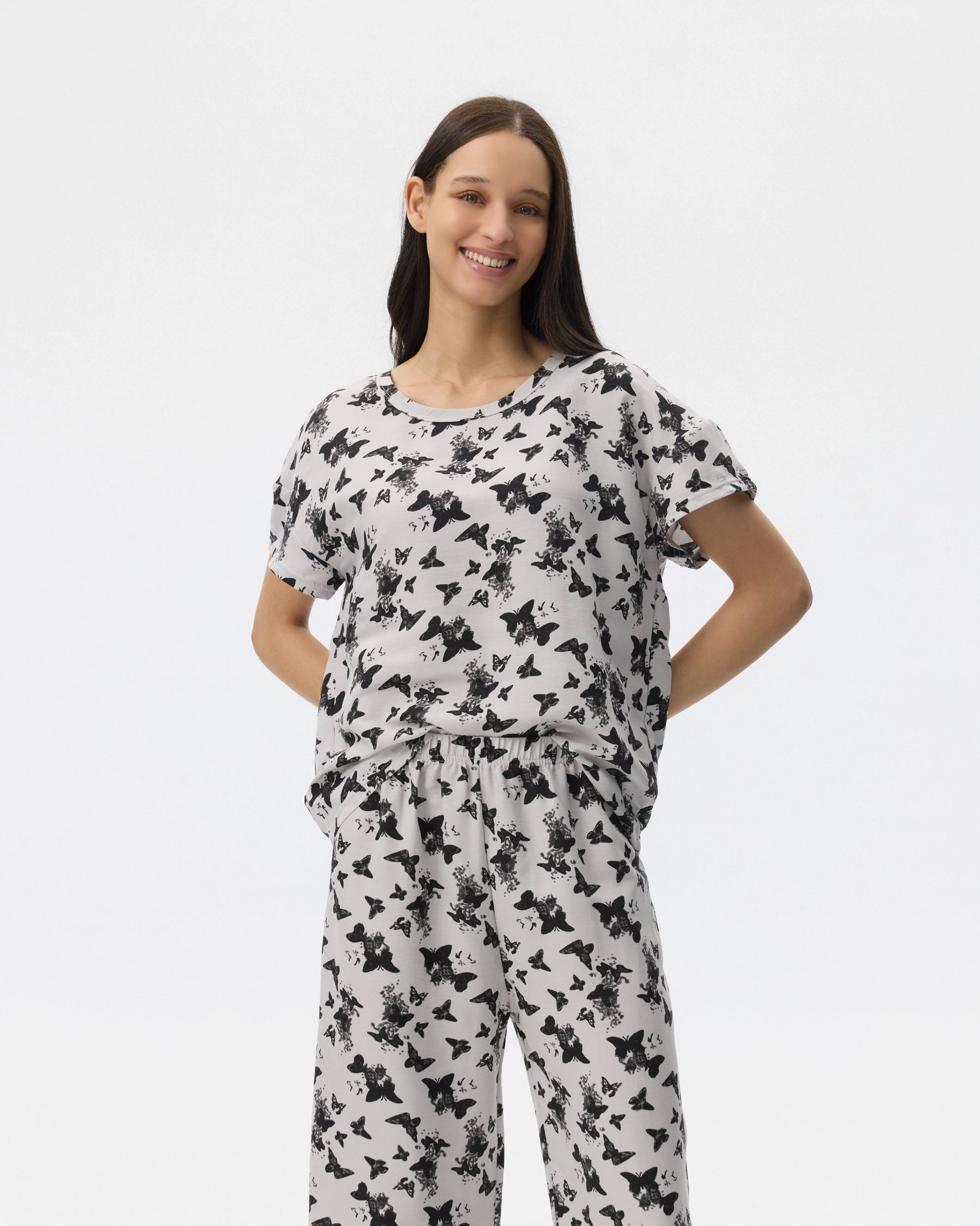 بيجامة نسائية - قطعتين (M-2XL)