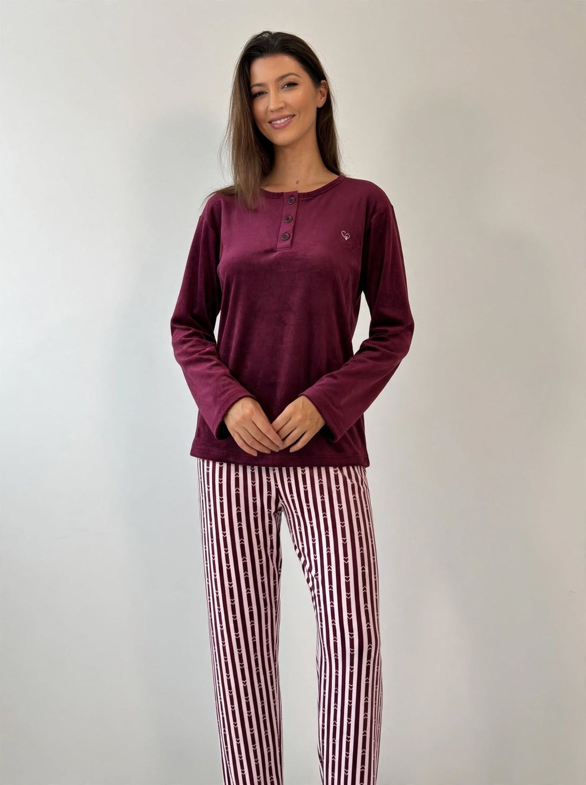 Women's Velvet Pullover Pajama Set – Burgundy (AY05-2#)