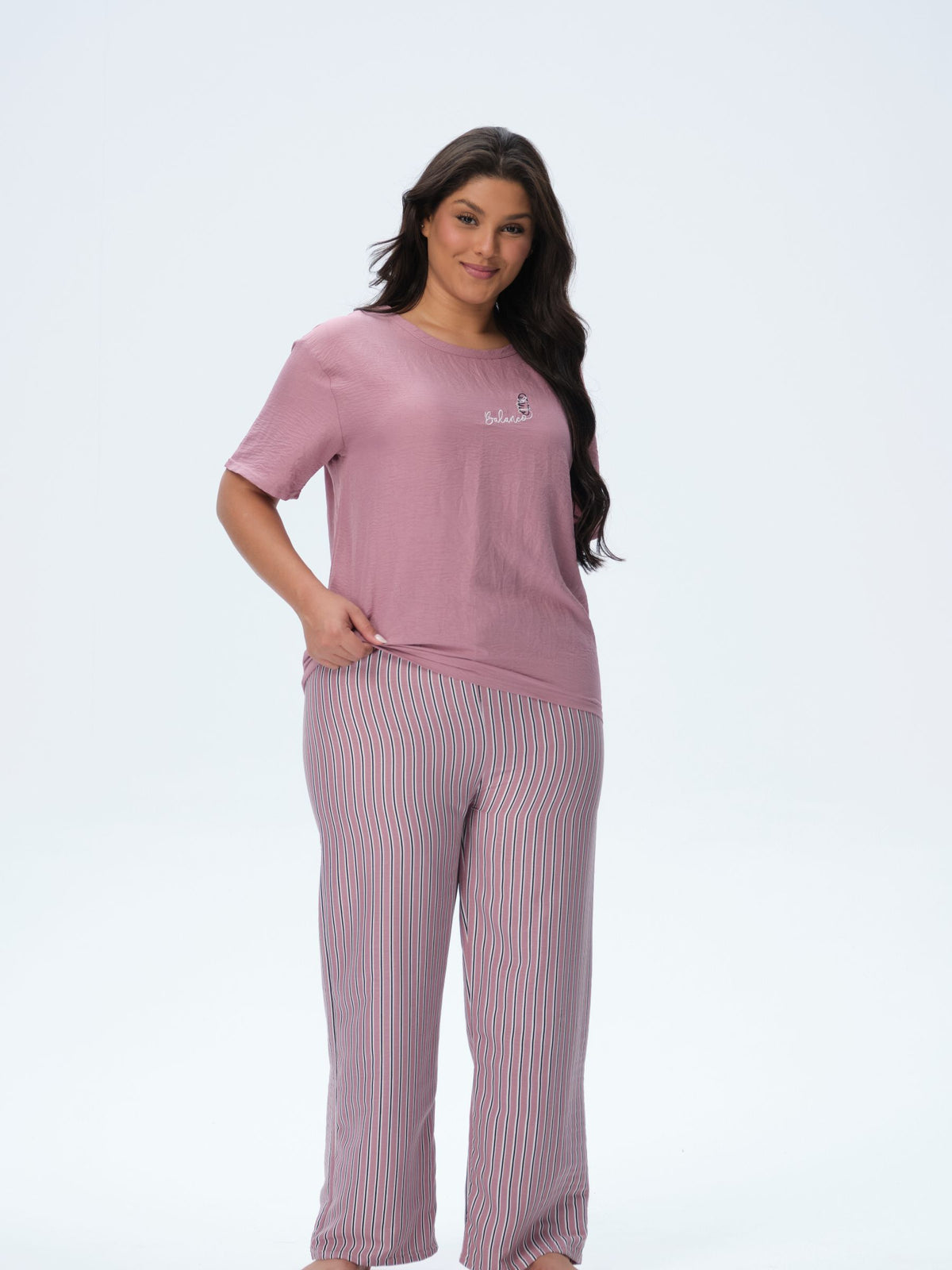 بيجامة نسائية - قطعتين (3XL-6XL)