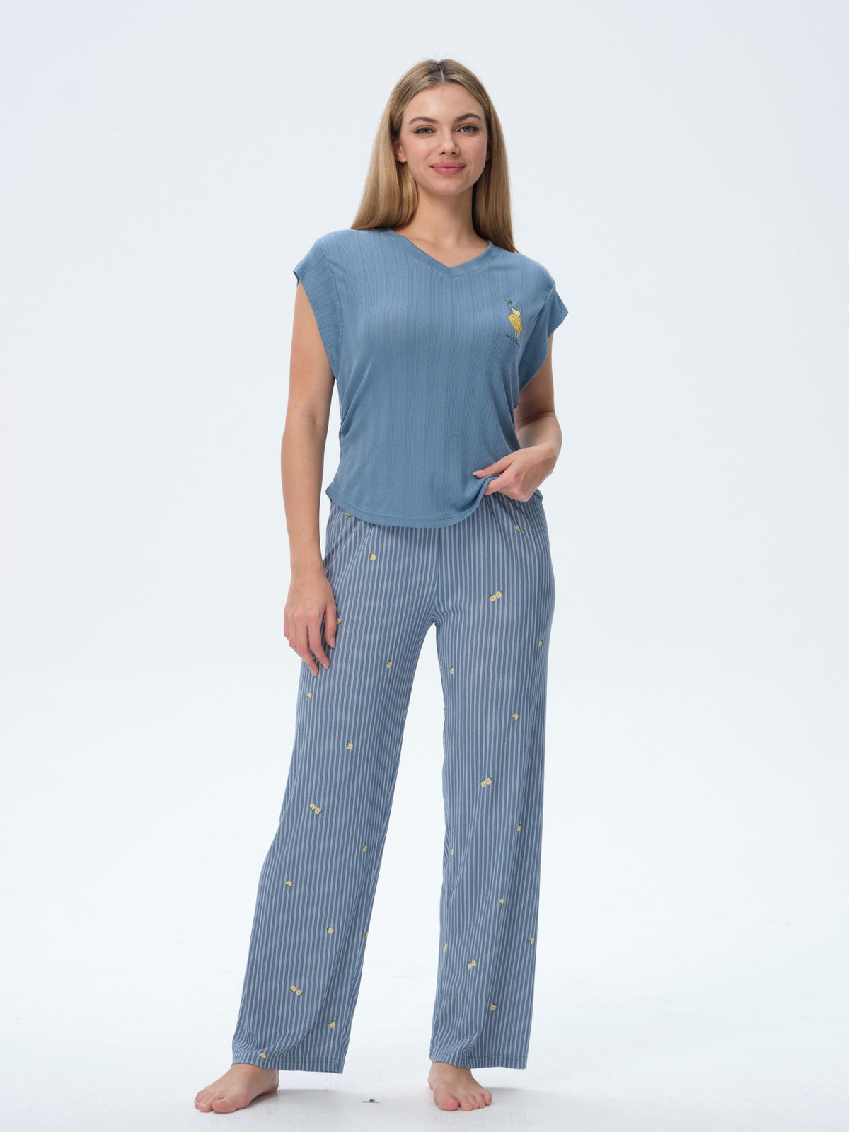 بيجامة نسائية - قطعتين (M-2XL)